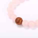 Rose Qaurtz_Wood Grain_closeup